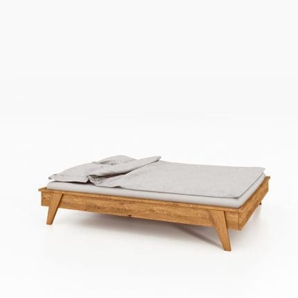 RETRO lav seng i massivt egetræ uden hovedgærde – minimalistisk og naturlig stil.