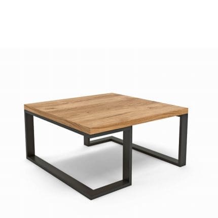 Kvadratisk sofabord i moderne design.